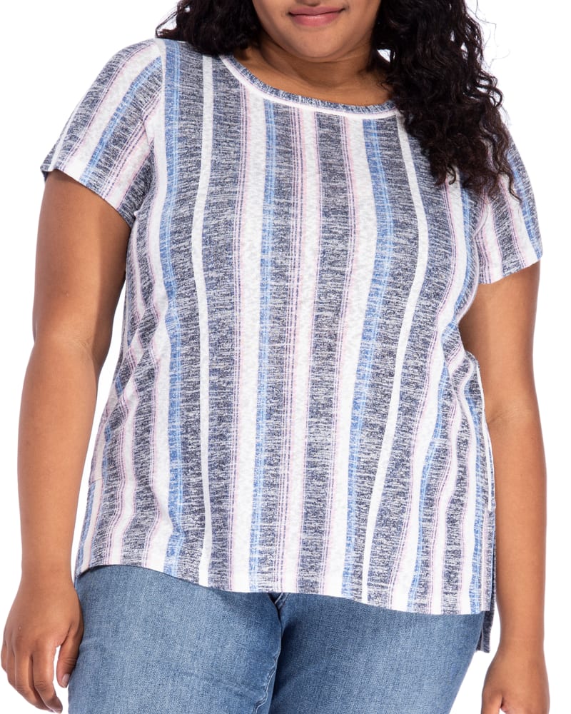 Plus size model wearing Nova Side Slit Tee by B Collection By Bobeau Curvy | Dia&Co | dia_product_style_image_id:197550